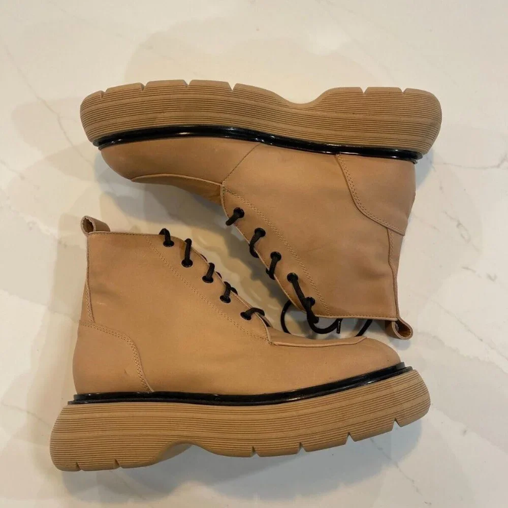 New Free People Mara Lace Up Platform Boots in Taupe Brown size US 9 / EUR 39 - Picture 5 of 9